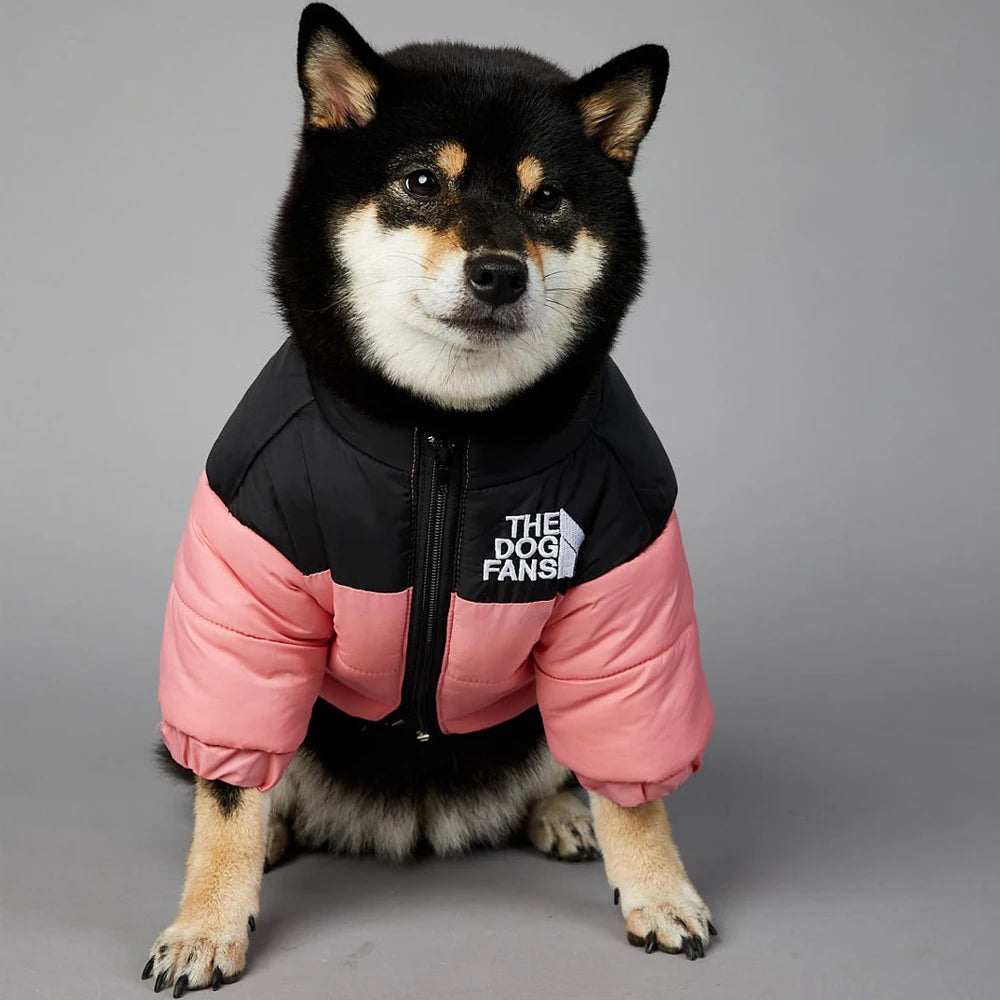 Stay warm and stylish this winter with the Suprepet Warm Dog Jacket, a versatile coat designed to shield your pup from wind and cold on every outdoor adventure.