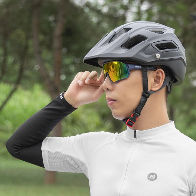 Experience crystal clarity, all‑day comfort, and confident sun protection with ROCKBROS polarized UV400 sunglasses designed to perform from city streets to rugged trails.