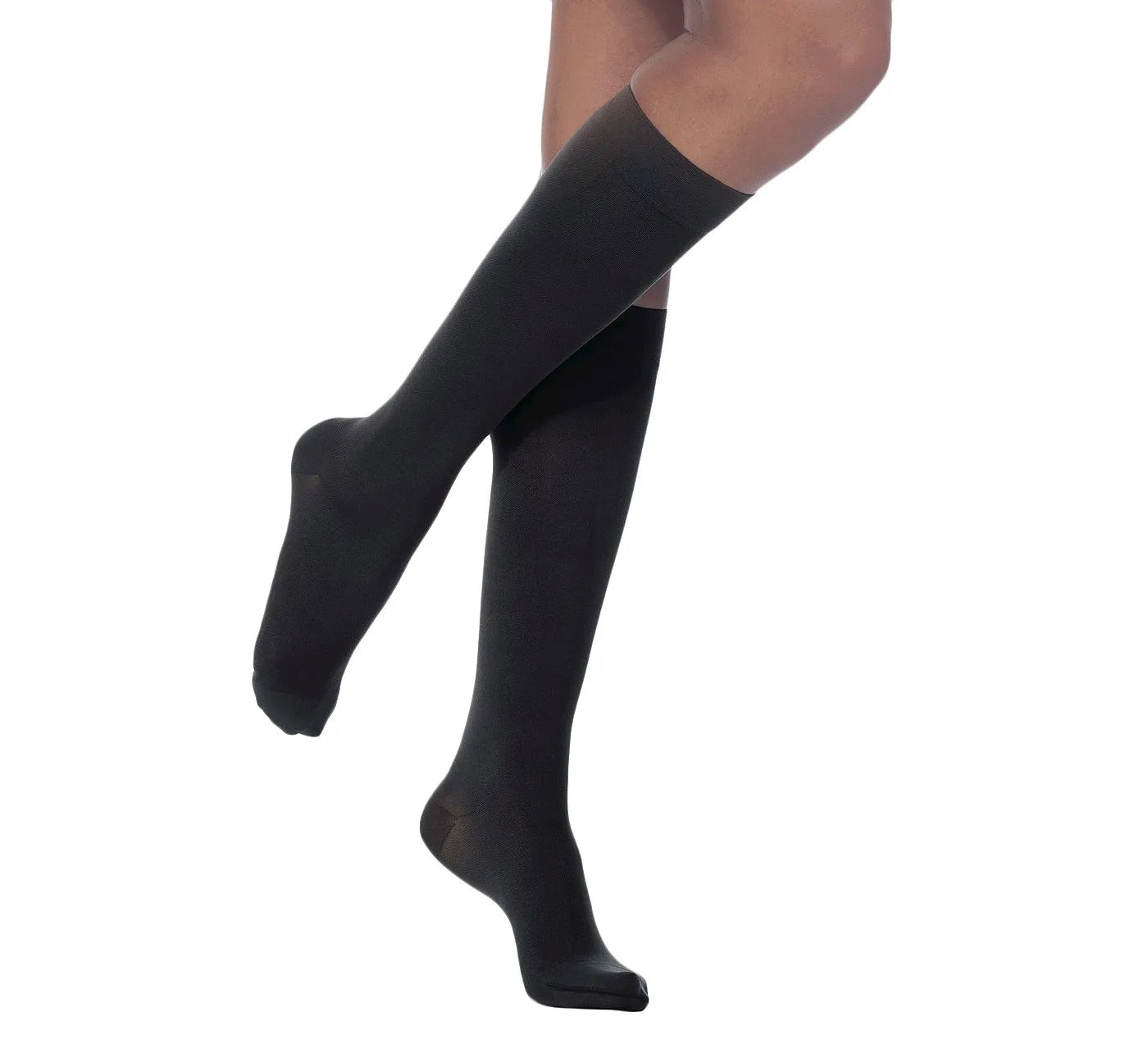 Feel energized on every step with VARCOHCN knee high compression socks, engineered for comfort, recovery, and all‑day support.