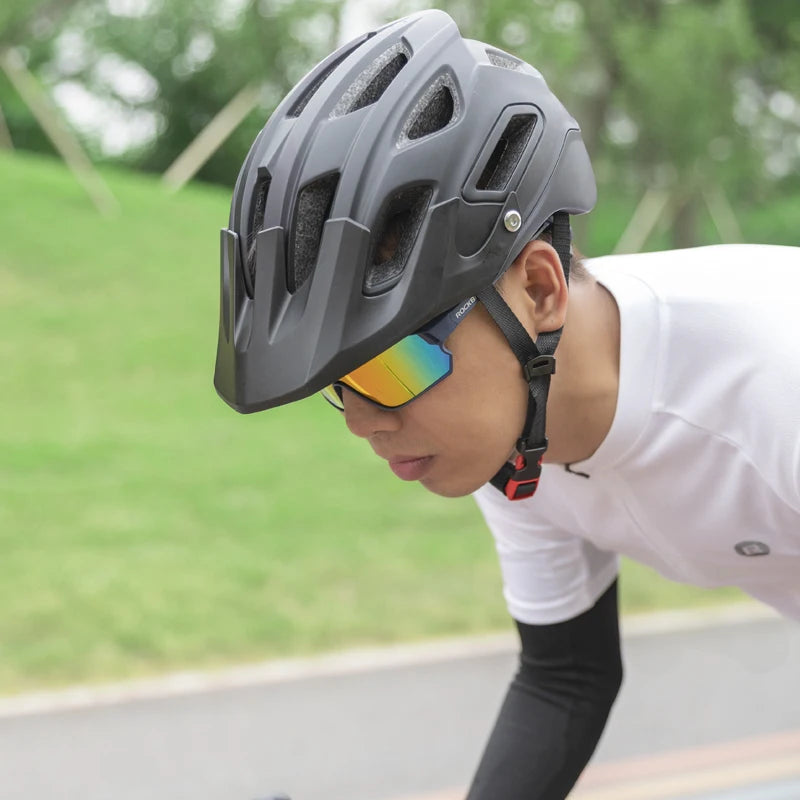 Experience crystal clarity, all‑day comfort, and confident sun protection with ROCKBROS polarized UV400 sunglasses designed to perform from city streets to rugged trails.