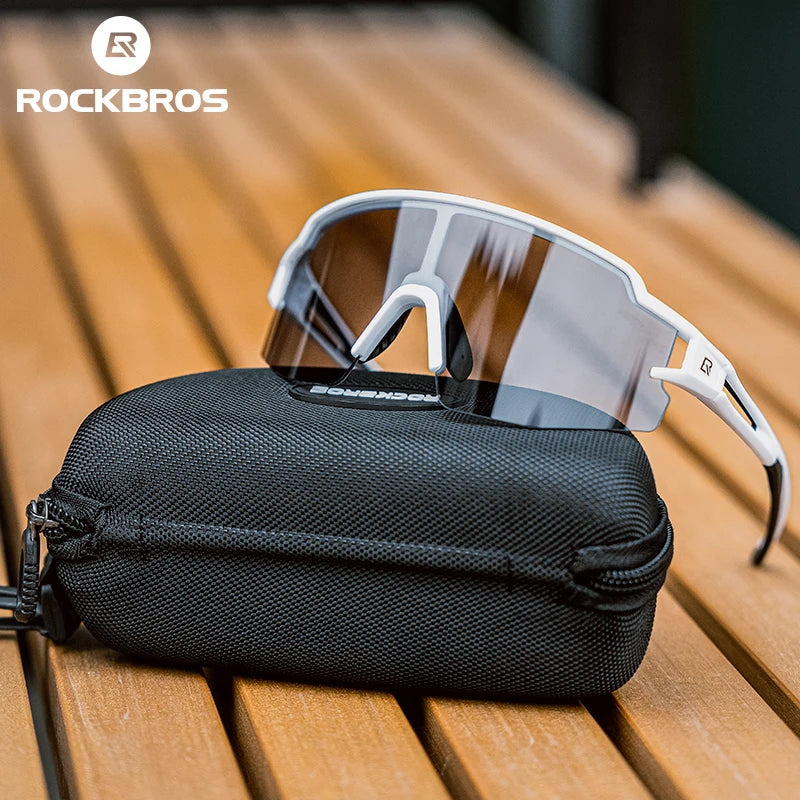 Ride farther and faster with ROCKBROS cycling glasses that adapt to every light condition.