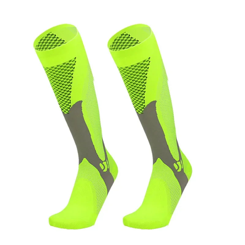 Experience all-day comfort and performance with knee-high compression socks from Brand NONE, designed for you as an athlete and everyday mover, with soft yet supportive fabric that improves your circulation and speeds recovery after workouts.