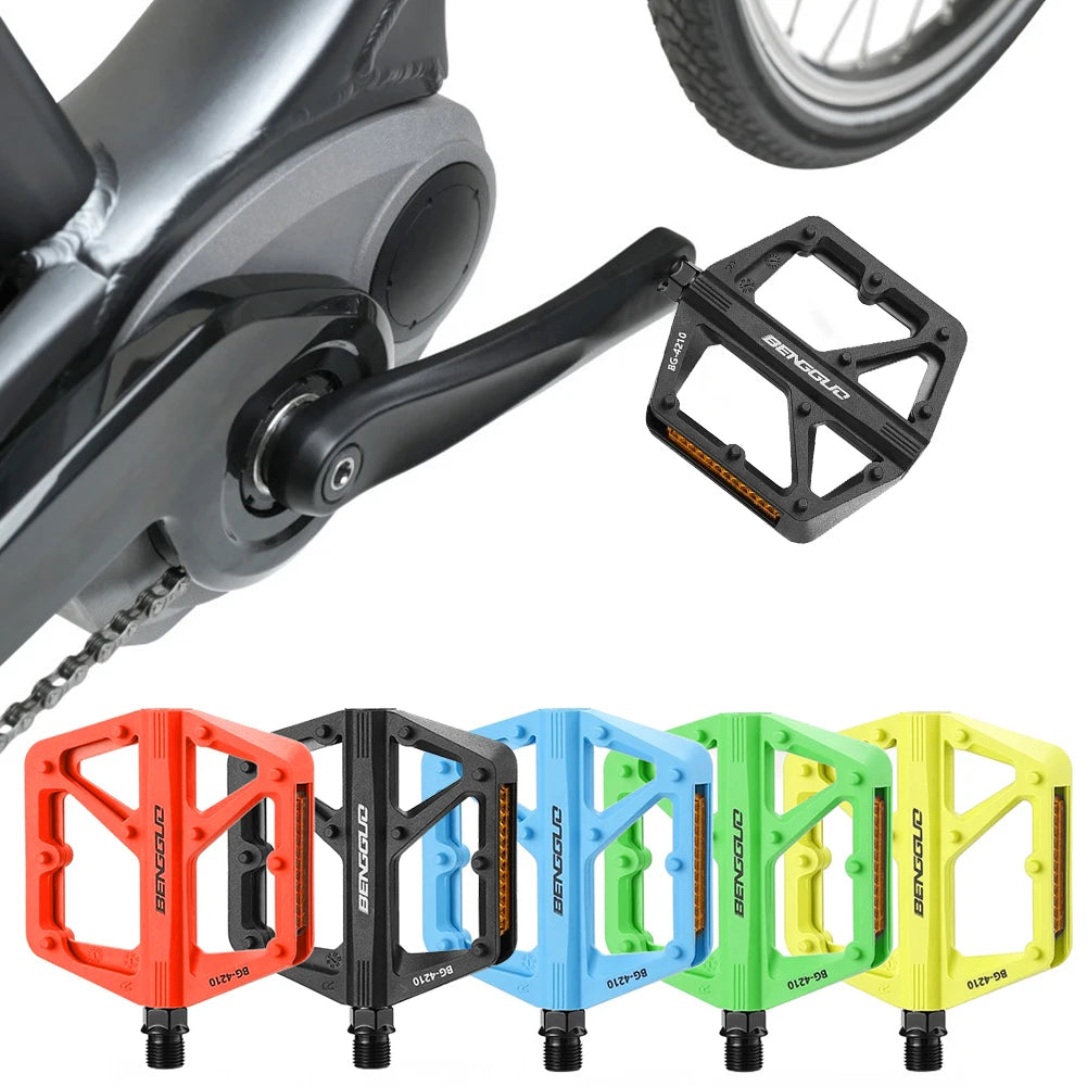 Experience smoother rides and quicker setup with Shunmaii Double DU Bearing Ultralight Bike Pedals designed for confident mountain biking.